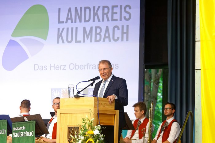 Grußwort Henry Schramm, Bezirkstagspräsident