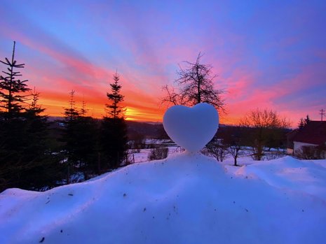 Sonnenaufgang aus dem Frankenwald über dem Fichtelgebirge, 18.02.2021, Emma Simon